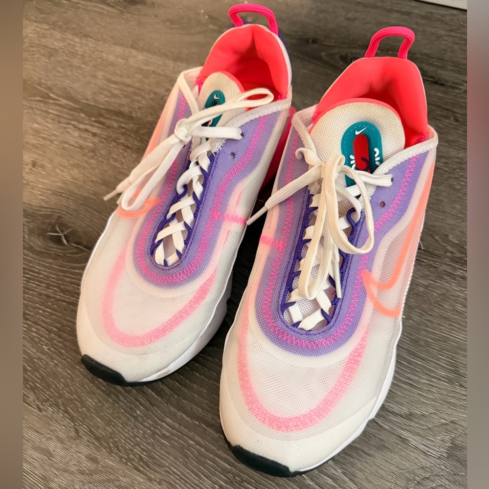 Nike Air Max 2090 White Hyper Pink Orange Running Sneakers Women’s Size 8